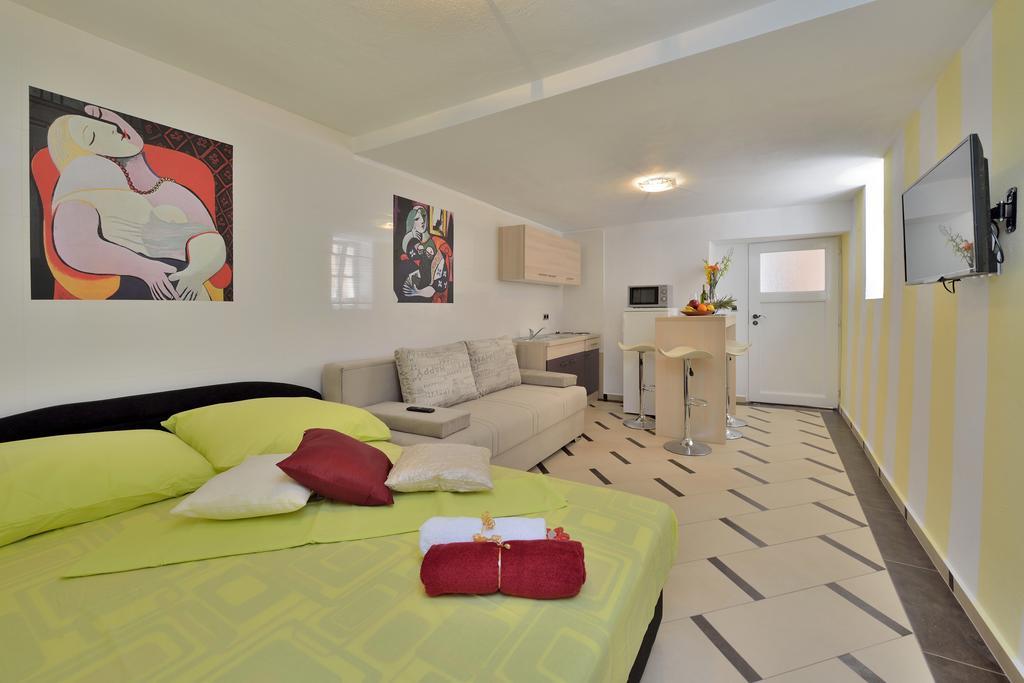 Apartments Carpe Diem Novigrad  Номер фото