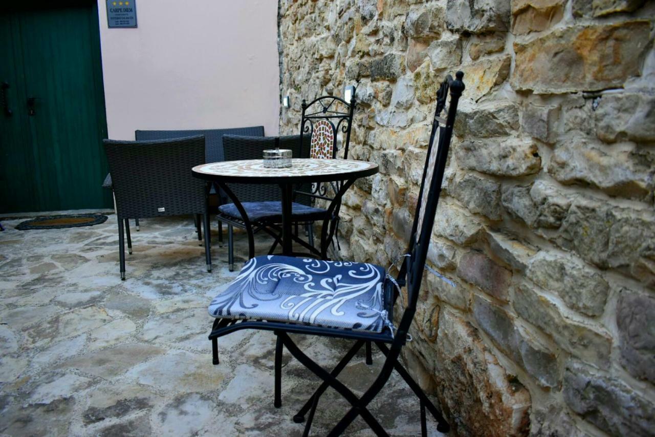 Apartments Carpe Diem Novigrad  Екстер'єр фото